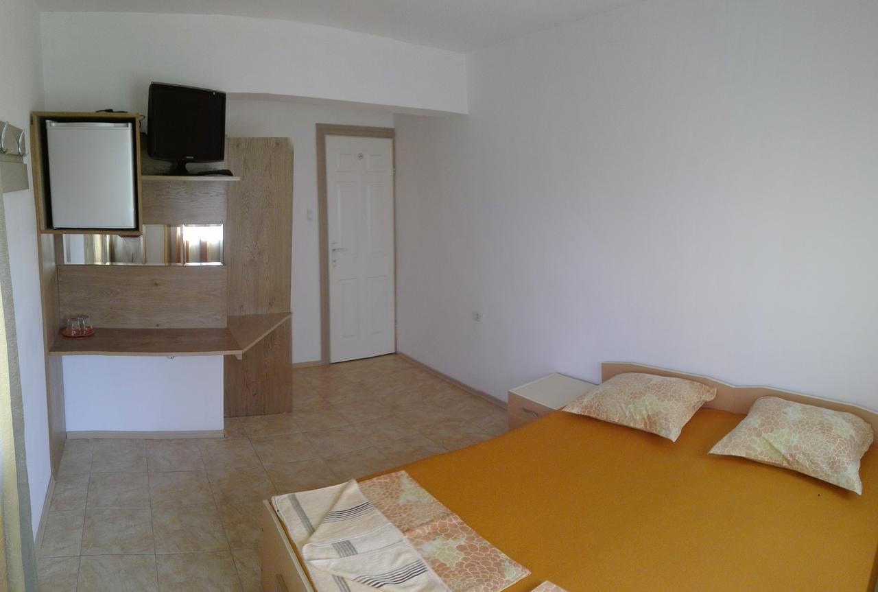 Eleonor Guest House Byala  Dış mekan fotoğraf