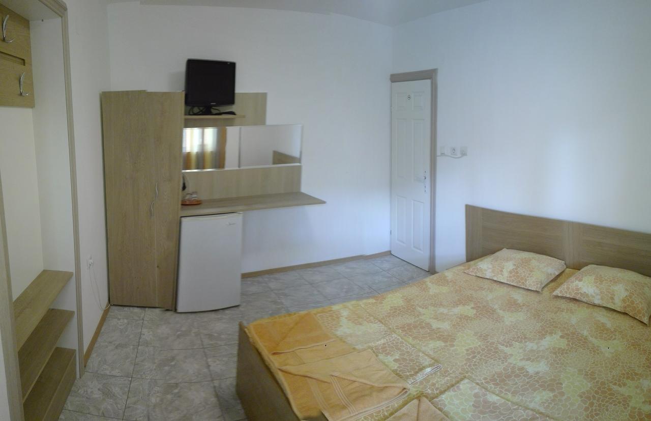 Eleonor Guest House Byala  Dış mekan fotoğraf